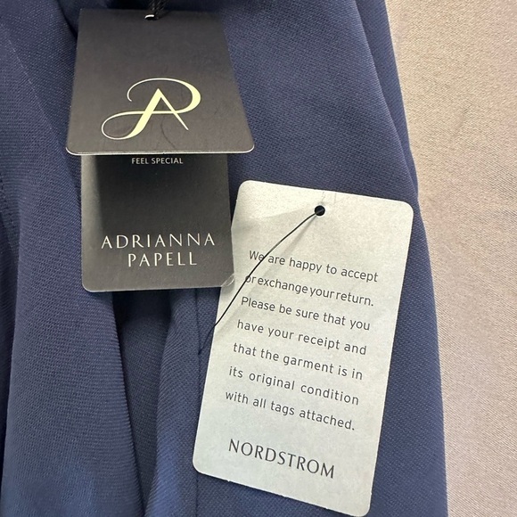 NWT Adrianna Papell Dress , Size 2 - Picture 6 of 6